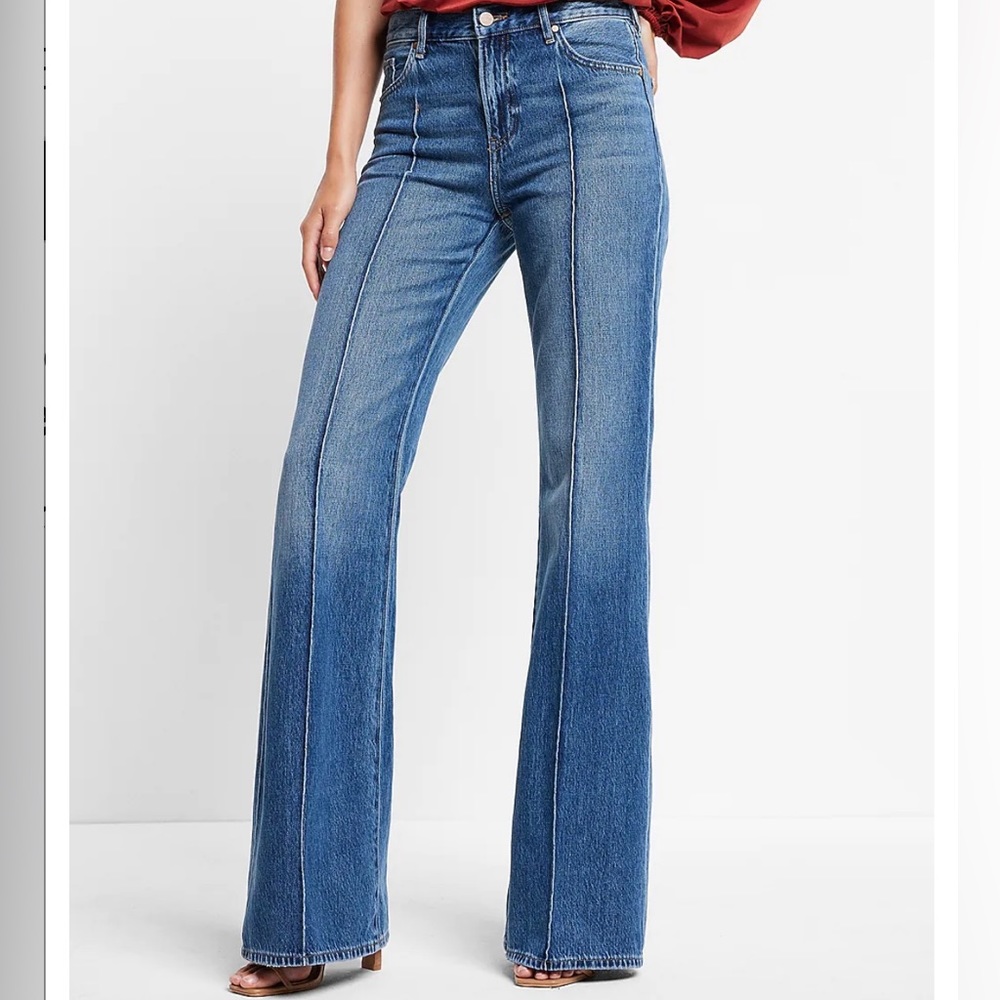 COPY - Express Front Seam Flare Jeans - 6 Short - New